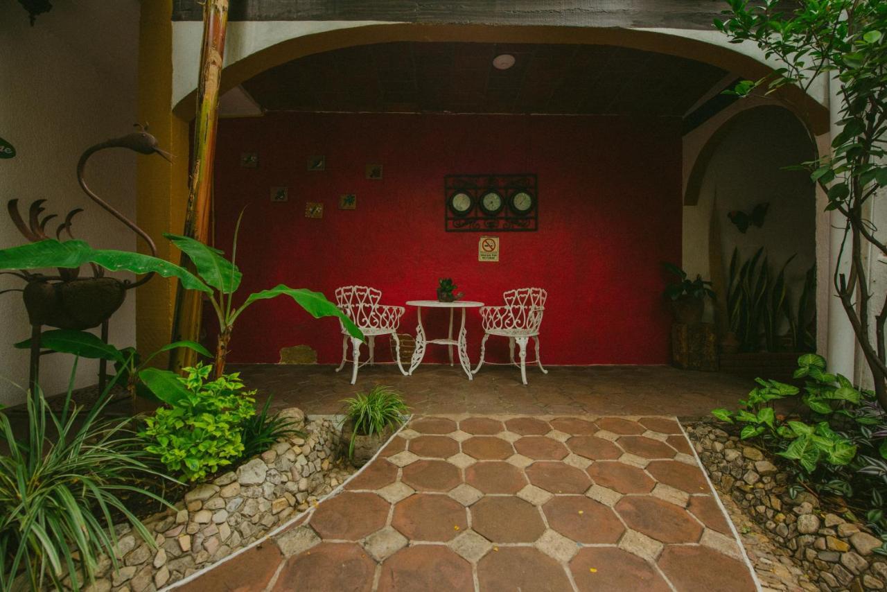 Las Mariposas Hotel & Studios Oaxaca Buitenkant foto